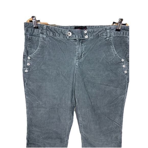 TORRID Women's Gray Corduroy Capris Sz 14 Preppy Classic Casual - Picture 2 of 14